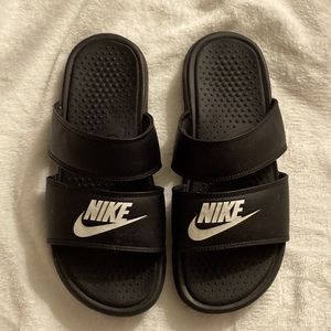Women’s Nike slides